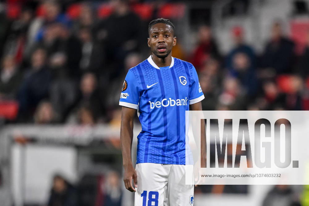 Joris Kayembe KRC Genk Looks on during the UEFA Europa League 2025 26 Round of 16 Second Leg match between SC Freiburg and KRC Genk at Stadion am Wolfswinkel on March 19, 2026 in Freiburg im Breisgau, Germany Photo by Harry Langer DeFodi Images