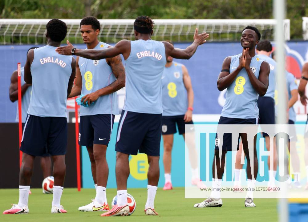 Noni Madueke and Bukayo Saka during a training session England Team Training, 2026 FIFA World Cup, WM, Weltmeisterschaft, Fussball Football, Palm Beach Gardens, Palm Beach, Florida, USA - 09 Jun 2026Florida Florida Blue Training Centre United States of America