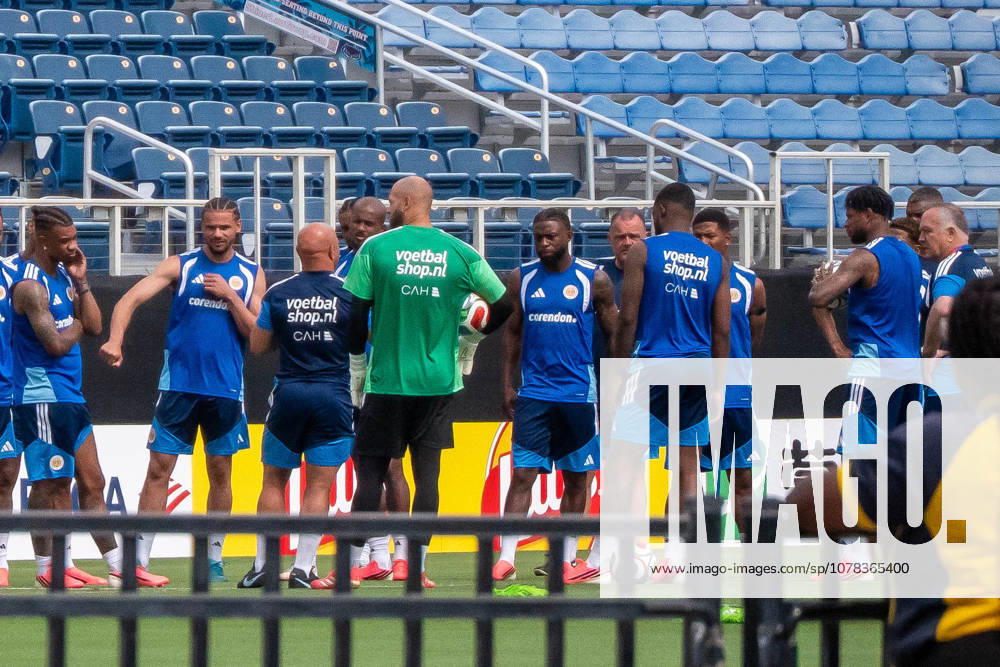 CuraoÂßao players gather during training at FAU Stadium in Boca Raton, Florida, on Tuesday. CuraoÂßao will make its World Cup debut this weekend against Germany in Houston. Boca Raton USA - ZUMAc343 20260609_znp_c343_012