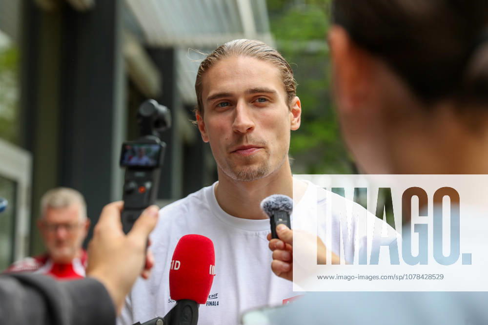 Handball EHF Champions League Media Day and final training, v l Juri Knorr Aalborg, 21 Koeln