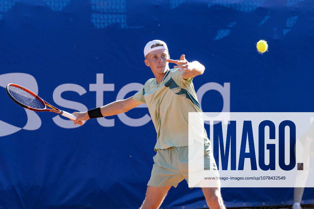 TENNIS : Open Sopra Steria - Lyon Villeurbanne 12 06 2026 Félix Balshaw affronte Clément Tabur lors du tournoi de tennis ATP, Tennis Herren Challenger Tour, Open Sopra Steria à Lyon-Villeurbanne, le 12 06 2026. Photo Sandrine Thesillat PsNewZ