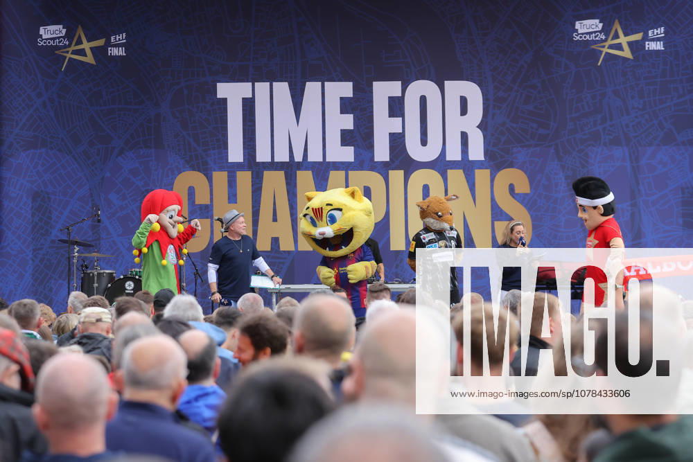 Handball, EHF Champions League, Opening Party v l symbol photo, symbol picture mascot of all teams Cologne