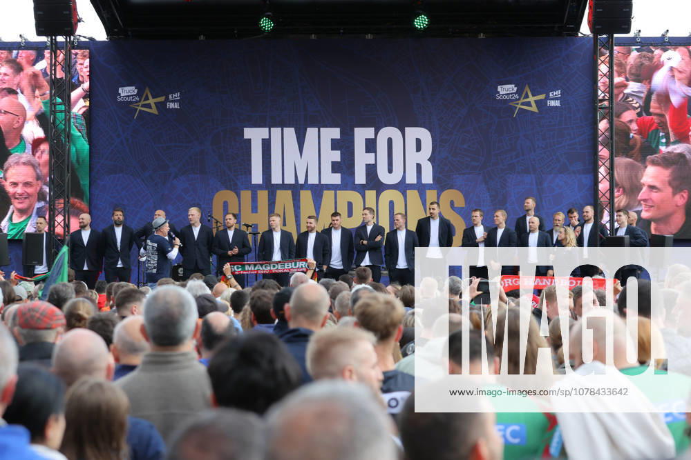 Handball, EHF Champions League, Opening Party v l Team of SC Magdeburg Cologne