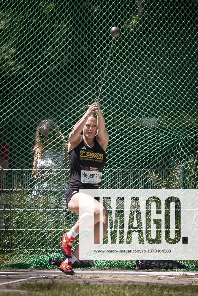MANNHEIM, GERMANY - JUNE 13, 2026 : Clara Hegemann (GER LG Stadtwerke Muenchen) competing in the women’s U20 hammer throw during the Juniorengala 2026 at Michael-Hoffmann-Stadion on June 13, 2026 in Mannheim, Germany. Baden-Wuerttemberg Germany