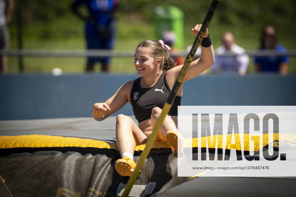 MANNHEIM, GERMANY - JUNE 13, 2026 : Mira Drissler (GER MTG Mannheim) competing in the women’s U20 pole vault and reacts during the Juniorengala 2026 at Michael-Hoffmann-Stadion on June 13, 2026 in Mannheim, Germany. Baden-Wuerttemberg Germany