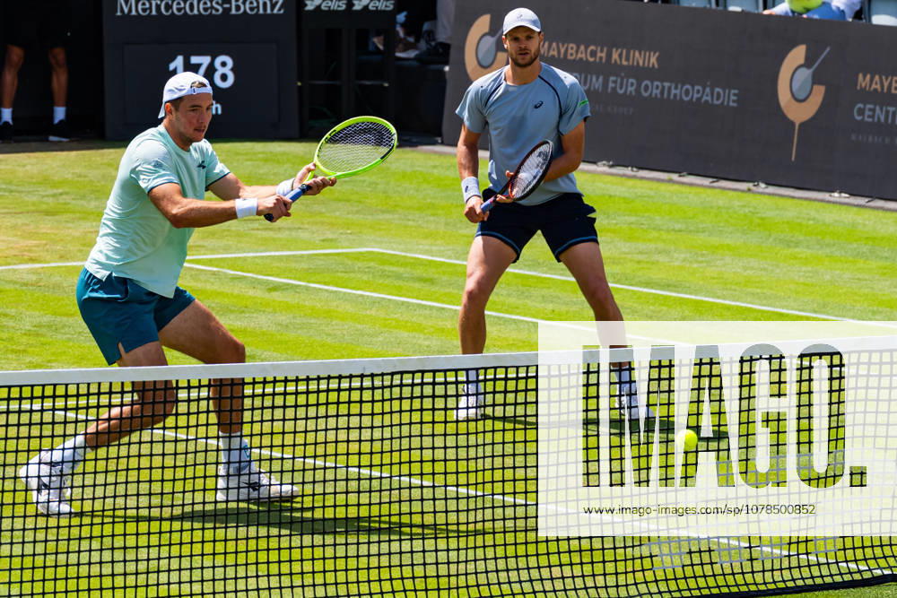 Yannik Hanfmann (GER) and Jan-Lennard Struff (GER) during the Singles Final Match between Daniil Glinka (EST) and Stefanos Sakellaridis (GRC) vs. Yannik Hanfmann (GER) and Jan-Lennard Struff (GER) at BOSS OPEN 2026, Tennisanlage Weissenhof on June 14, 2026 in Stuttgart, Germany. Baden-Württemberg Germany