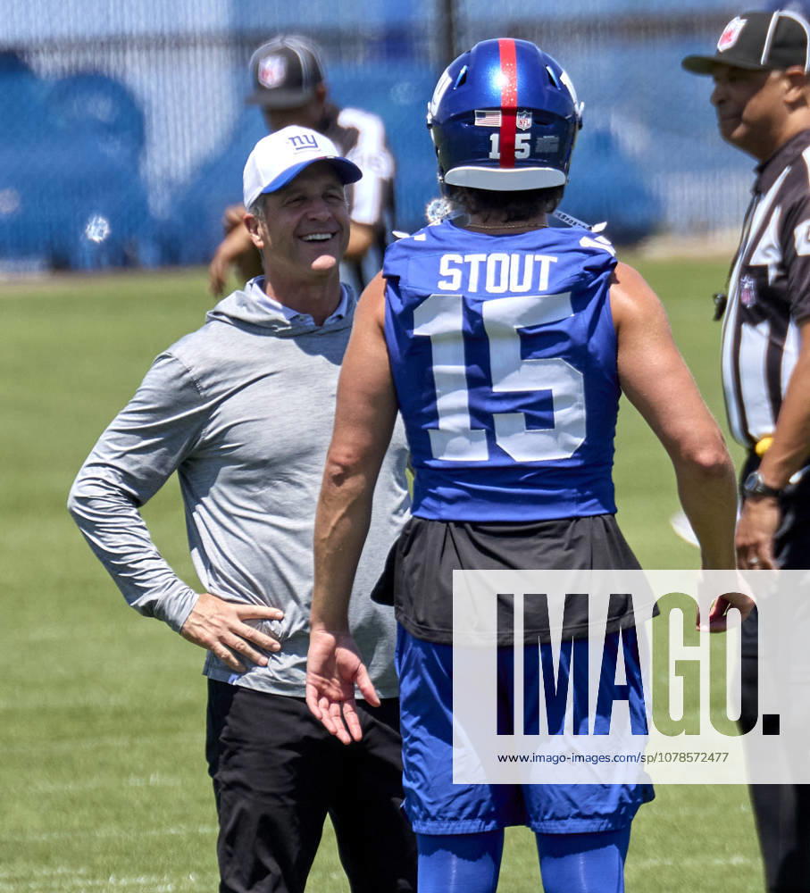 New York Giants head coach John Harbaugh and punter Jordan Stout (15) during minicamp held at the Quest Diagnostics Training Center in East Rutherford, New Jersey. CSM NFL, American Football Herren, USA 2026: NY Giants Minicamp June 09 - ZUMAc04_ 20260616_zma_c04_002