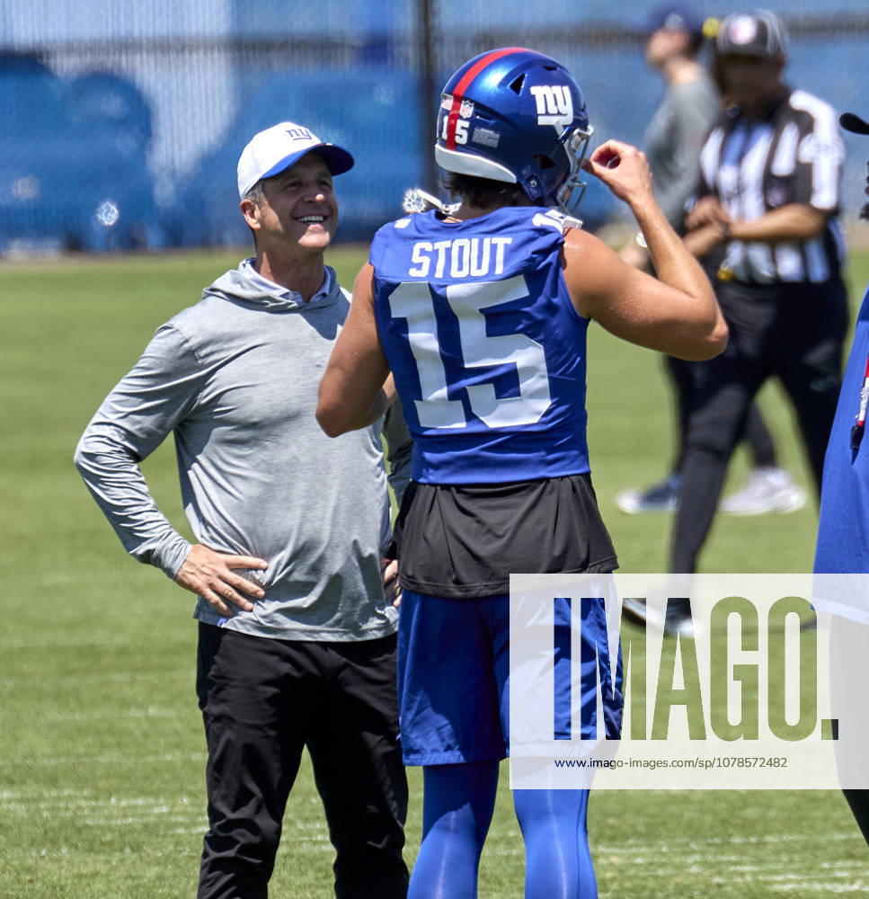New York Giants head coach John Harbaugh and punter Jordan Stout (15) during minicamp held at the Quest Diagnostics Training Center in East Rutherford, New Jersey. CSM NFL, American Football Herren, USA 2026: NY Giants Minicamp June 09 - ZUMAc04_ 20260616_zma_c04_004