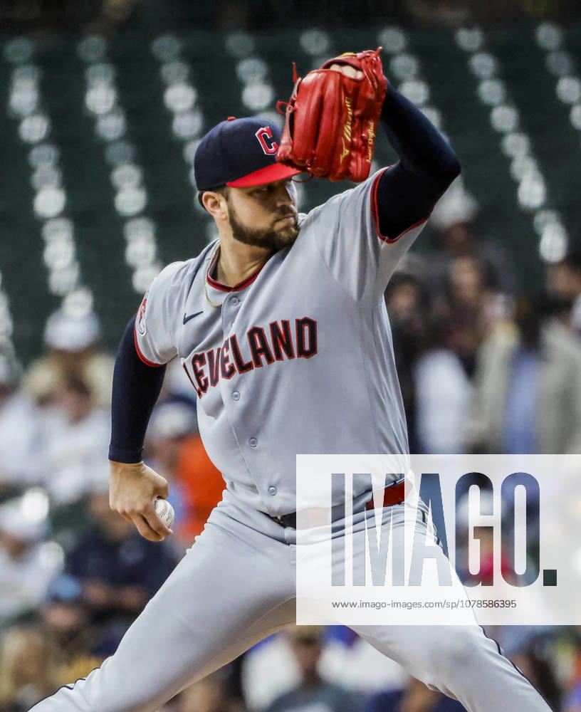 Cleveland Guardians starting pitcher Slade Cecconi throws in the first inning of the MLB, Baseball Herren, USA game between the Cleveland Guardians and the Milwaukee Brewers at American Family Field in Milwaukee, Wisconsin on Tuesday, June 16, 2026. MIL20260616802 TANNENxMAURY