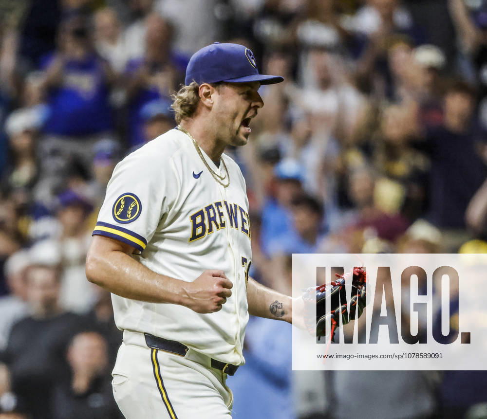 Milwaukee Brewers closing pitcher Trevor Megill reacts after striking out Cleveland Guardians third baseman Gabriel Arias to end the game in the ninth inning of the MLB, Baseball Herren, USA game between the Cleveland Guardians and the Milwaukee Brewers at American Family Field in Milwaukee, Wisconsin on Tuesday, June 16, 2026. The Brewers beat the Guardians 2-1. MIL20260616823 TANNENxMAURY
