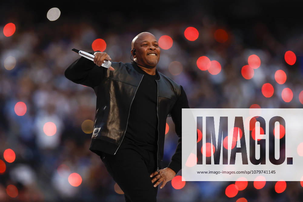 USA AMERICAN FOOTBALL SUPER BOWL LVI Los Angeles Rams at Cincinnati Bengals epa09754257 Dr. Dre performs during the halftime show of Super Bowl LVI at SoFi Stadium in Inglewood, California, USA, 13 February 2022. The annual Super Bowl is the Championship game of the NFL, American Football Herren, USA between the AFC Champion and the NFC Champion and has been held every year since January of 1967. Inglewood United States