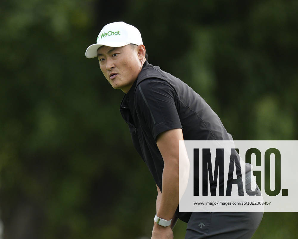 SUTTON COLDFIELD, ENGLAND - AUG 28: Hao-Tong Li (CHN) reacts after missing a putt on the eighth green during the completion of the delayed Round 1 at the 2026 Husqvarna British Masters at The Belfry, Sutton Coalfield on August 28, 2026 in Warwickshire, England The 2026 Husqvarna British Masters