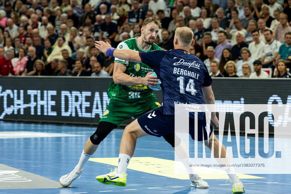 Opel HBL SG Flensburg Handewitt vs. ThSV Eisenach, August 28, 2026, Dominik Solak No. 30, ThSV Eisenach vs. Emil Siersbaek Bergholt No. 14, SG Flensburg Handewitt Opel HBL SG Flensburg Handewitt vs. ThSV Eisenach, GGW Arena on August 28, 2026