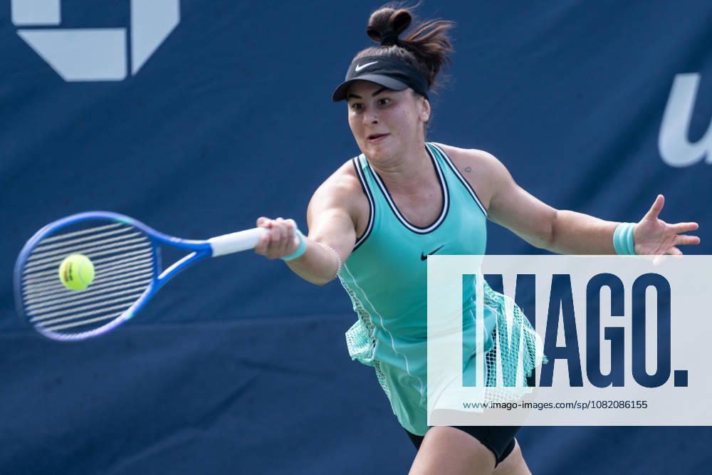 US Open qualifying final round NEW YORK, USA - AUGUST 28: Bianca Andreescu returns ball during a women s qualifying singles match final round of the 2026 US Open Championship at USTA Billie Jean King National Tennis Center on August 28, 2026 in Flushing, NY. Bianca Andreescu lost in three sets, she needed twice medical attention during 3rd set and was visibly physically exhausted. Lev Radin Anadolu New York United States. Editorial use only. Please get in touch for any other usage.