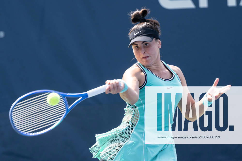 US Open qualifying final round NEW YORK, USA - AUGUST 28: Bianca Andreescu returns ball during a women s qualifying singles match final round of the 2026 US Open Championship at USTA Billie Jean King National Tennis Center on August 28, 2026 in Flushing, NY. Bianca Andreescu lost in three sets, she needed twice medical attention during 3rd set and was visibly physically exhausted. Lev Radin Anadolu New York United States. Editorial use only. Please get in touch for any other usage.