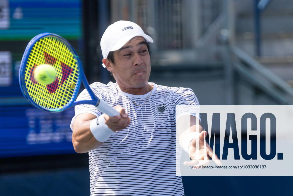 US Open qualifying final round NEW YORK, USA - AUGUST 28: Mackenzie McDonald returns ball during a men s qualifying singles match final round of the 2026 US Open Championship at USTA Billie Jean King National Tennis Center on August 28, 2026 in Flushing, NY. Mackenzie McDonald lost in three sets. Lev Radin Anadolu New York United States. Editorial use only. Please get in touch for any other usage.