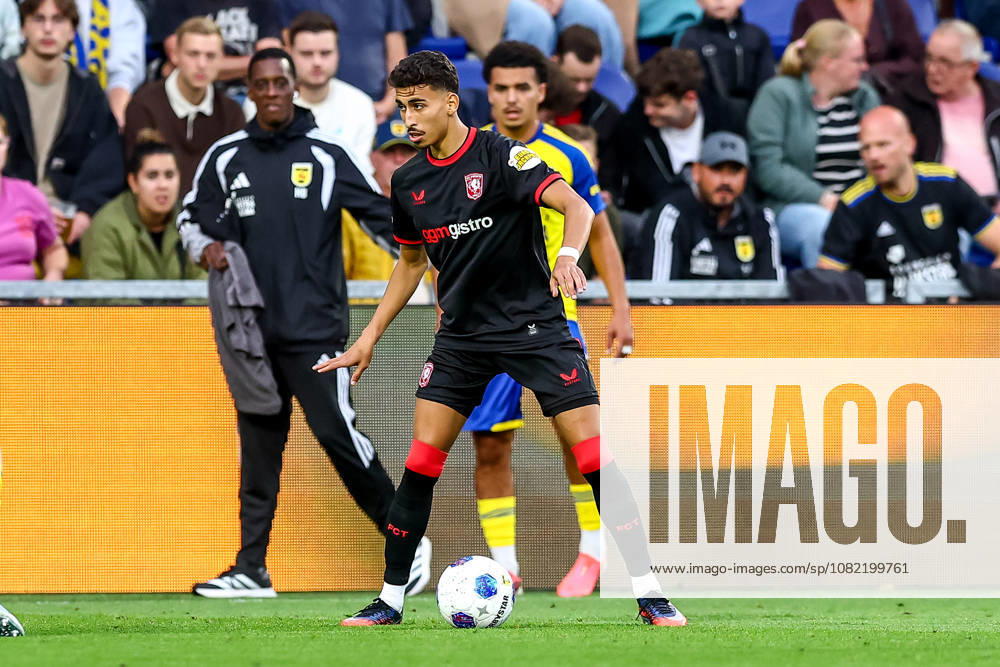 2026-08-30 SC Cambuur v FC Twente - Dutch Eredivisie LEEUWARDEN, NETHERLANDS - AUGUST 30: Younes Taha of FC Twente during the Dutch Eredivisie match between SC Cambuur and FC Twente at Kooi Stadion on August 30, 2026 in Leeuwarden, Netherlands. Leeuwarden Kooi Stadion Netherlands Content not available for redistribution in The Netherlands directly or indirectly through any third parties.