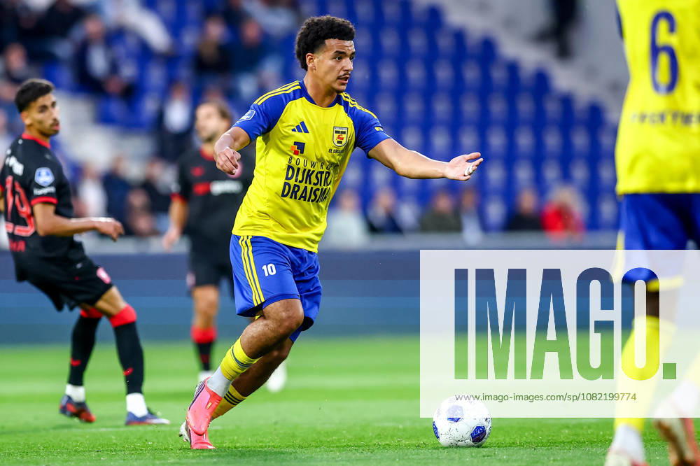 2026-08-30 SC Cambuur v FC Twente - Dutch Eredivisie LEEUWARDEN, NETHERLANDS - AUGUST 30: Rafik El Argiouui of SC Cambuur during the Dutch Eredivisie match between SC Cambuur and FC Twente at Kooi Stadion on August 30, 2026 in Leeuwarden, Netherlands. Leeuwarden Kooi Stadion Netherlands Content not available for redistribution in The Netherlands directly or indirectly through any third parties.