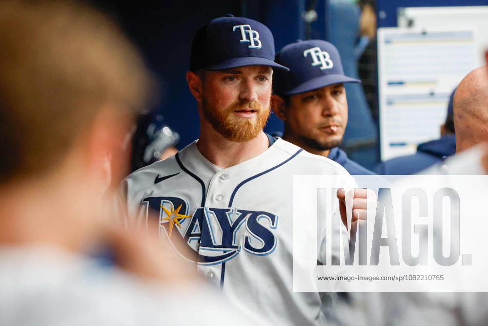Tampa Bay Rays pitcher Drew Rasmussen (57) receives fist bumps from teammates, after he retire the San Diego Padres during the second inning at Tropicana Field. MLB, Baseball Herren, USA 2026: Padres at Rays - ZUMA_sp_ 20260830_mda_s70_844