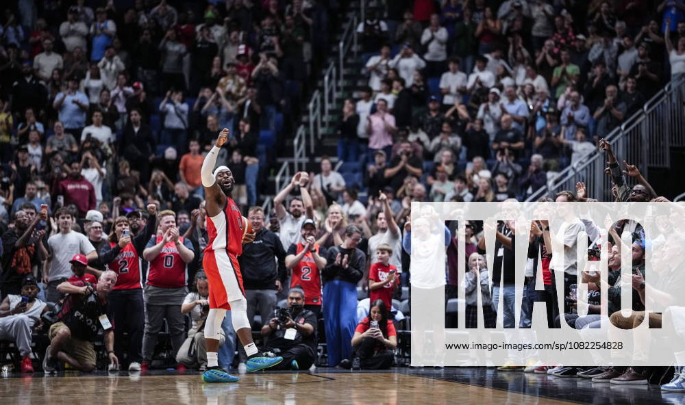Canada s Luguentz Dort (0) celebrates after defeating Argentina during their FIBA world cup qualification action in Quebec City, Monday, Aug. 31, 2026. BKO-FIBA-ARGENTINA-CANADA 20260831 - ZUMAc35_ 20260831_zaf_c35_099
