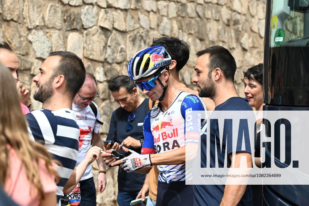 Vuelta A Espana; Tappa 10 Alcaraz - Elche De La Sierra; 2026, Red Bull - Bora Hansgrohe; Roglic, Primoz; Alcaraz;