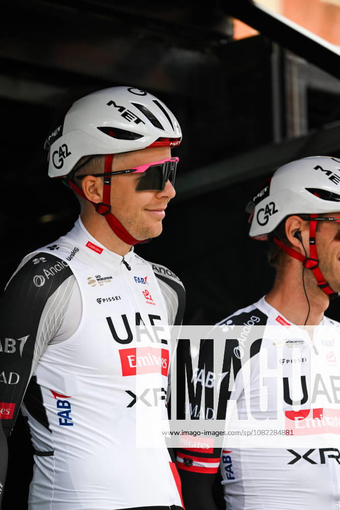 2026 Lloyds Tour of Britain Men Picture by Zac Williams SWpix.com - 02 09 2026 - Cycling - UCI ProSeries - 2026 Lloyds Tour of Britain Men - Stage 1: Lincoln to Lincoln (182.5km) - UAE Team Emirates XRG Cycling