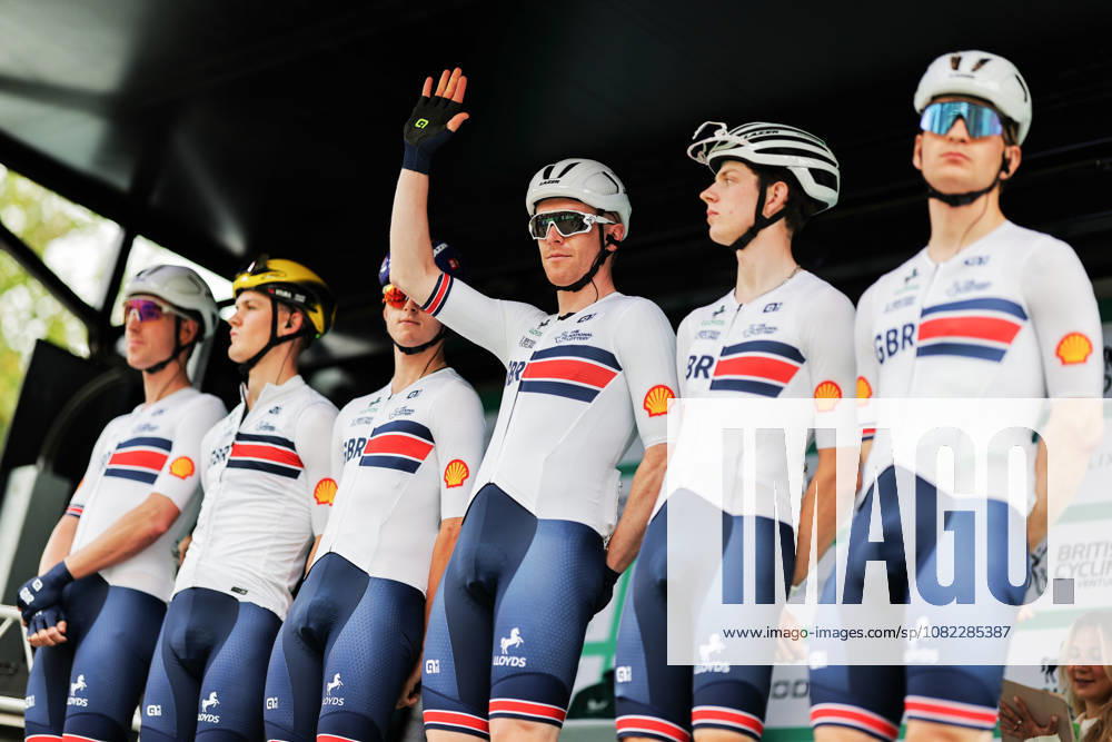 2026 Lloyds Tour of Britain Men Picture by Alex Whitehead SWpix.com - 02 09 2026 - Cycling - UCI ProSeries - 2026 Lloyds Tour of Britain Men - Stage 1: Lincoln to Lincoln (182.5km) - Micheal Ben Wiggins, Elliot Rowe, William Smith, Jacob Bush, Matthew Bostock, Oliver Wood (Great Britain national team, Nationalteam