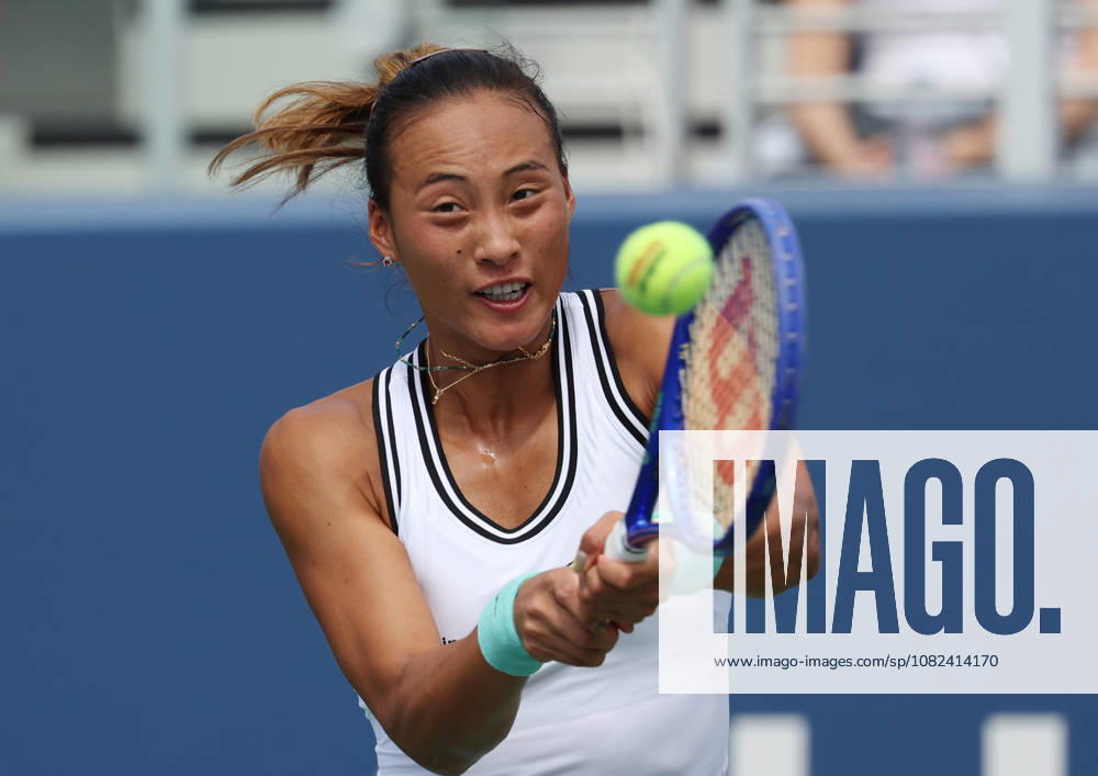 QINWEN ZHENG of China during the match against M. Keys of USA in the third round of Grand Slam tournament US Open. New York, USA. Tennis: US Open - Qinwen Zheng - ZUMAc278 20260905_zsp_c278_038