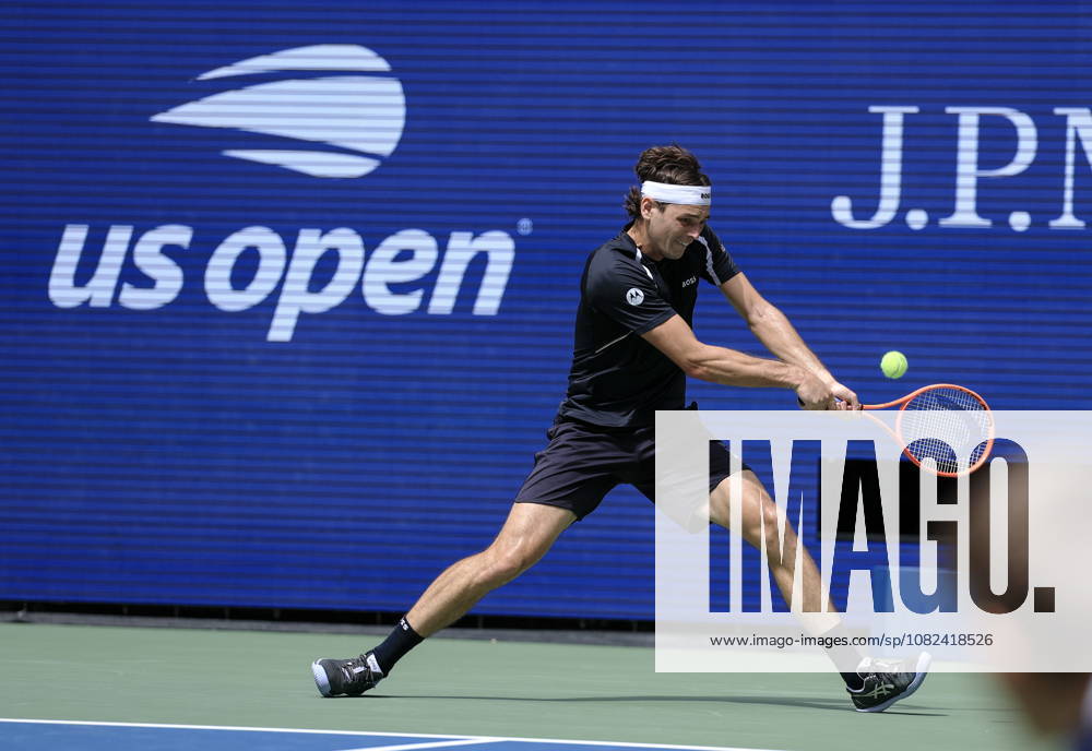 US Open tennis tournament - Day 7 Taylor Fritz of USA in action against Francisco Cerundolo of Argentina during the Men‚Äôs Singles round 3 of the US Open Tennis Championships at the USTA Billie Jean King National Tennis Center in Flushing Meadows, New York, USA, 05 September 2026. The 2026 US Open tournament runs from 23 August through 13 September. FLUSHING MEADOWS NEW YORK United States