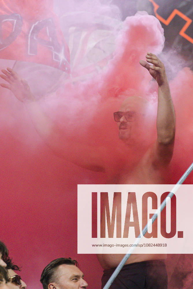 A Toronto FC fan celebrates his team?s goal during the MLS, Fussball Herren, USA Regular Season match between Toronto FC and Chicago Fire FC on September 5th, 2026 in BMO Field, Toronto, Ontario, Canada