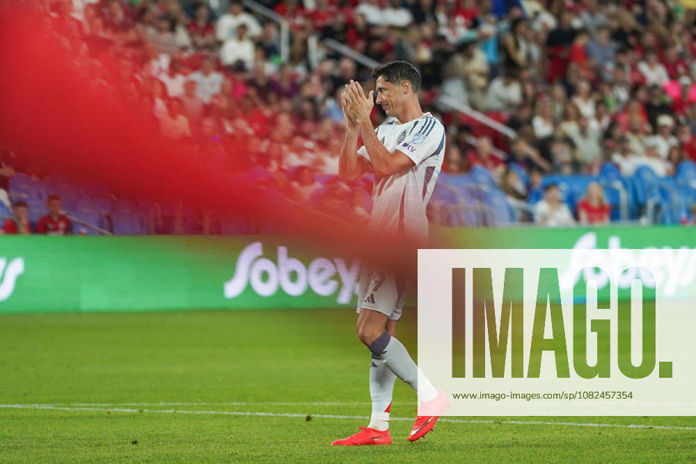 Toronto FC v Chicago Fire FC - MLS, Fussball Herren, USA Robert Lewandowski 09 of Chicago Fire FC reacts during the Major League Soccer Match between Toronto FC and Chicago Fire FC at BMO Field Stadium. on September 5, 2026 in Toronto, Canada. (Photo by Leonardo Ramirez Eyepix Group)
