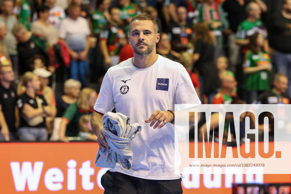 Opel HBL SC Magdeburg vs. HSG Wetzlar, from left: Michael Allendorf, Wetzlar, Magdeburg