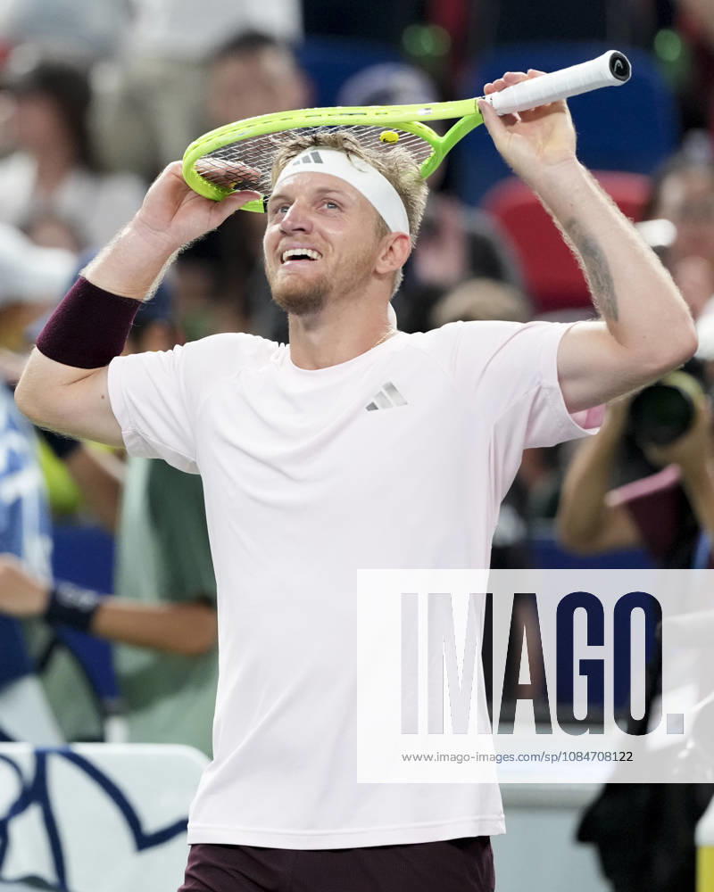 (261018) -- SHANGHAI, Oct. 18, 2026 -- Alejandro Davidovich Fokina of Spain reacts after the men s singles final match against Rafael Jodar of Spain at the 2026 ATP, Tennis Herren tour Shanghai Masters tennis tournament in Shanghai, China, Oct. 18, 2026. ) (SP)CHINA-SHANGHAI-TENNIS-SHANGHAI MASTERS-MEN S SINGLES (CN) WangxXiang