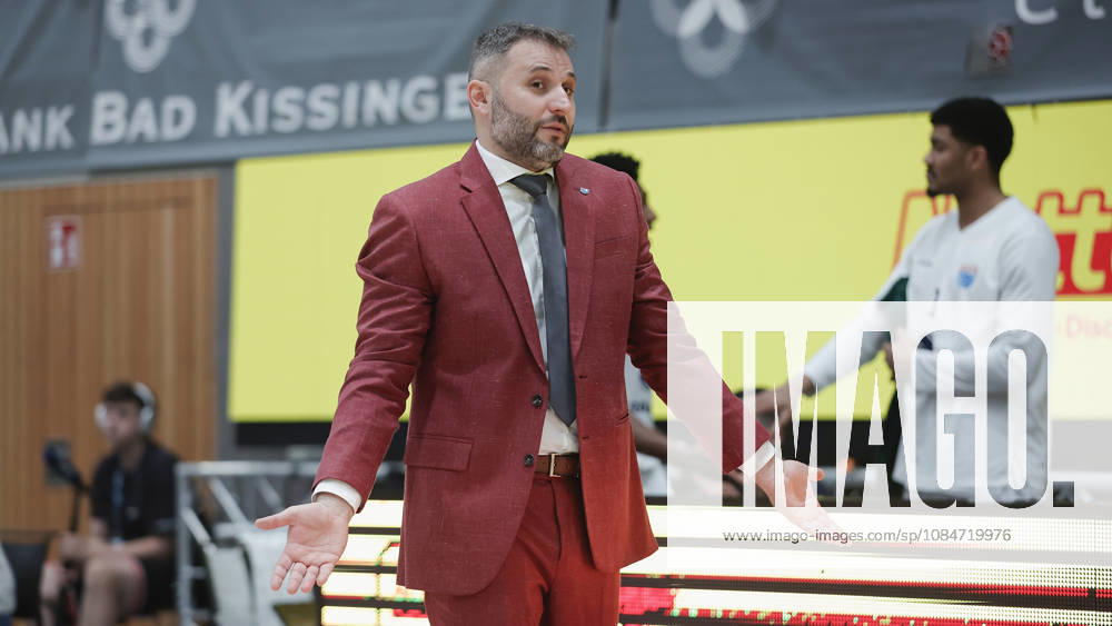 Pictured: Head Coach Vladimir Jovanovic of SYNTAINICS MBC looks on in amazement, October 18, 2026, Fitness First Würzburg Baskets vs. SYNTAINICS MBC, Netto BBL Cup, Round of 16, Germany, 97072, tectake Arena Würzburg,