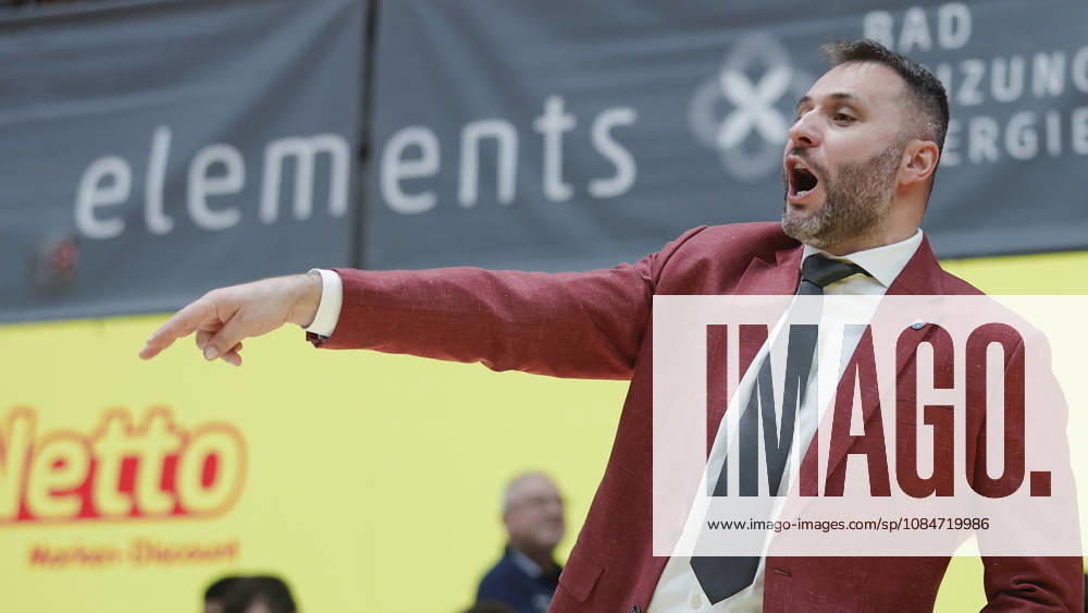Pictured: Head Coach Vladimir Jovanovic of Syntainics MBC giving instructions on October 18, 2026, Fitness First Würzburg Baskets vs. SYNTAINICS MBC, Netto BBL Cup, Round of 16, Germany, 97072, tectake Arena Würzburg,