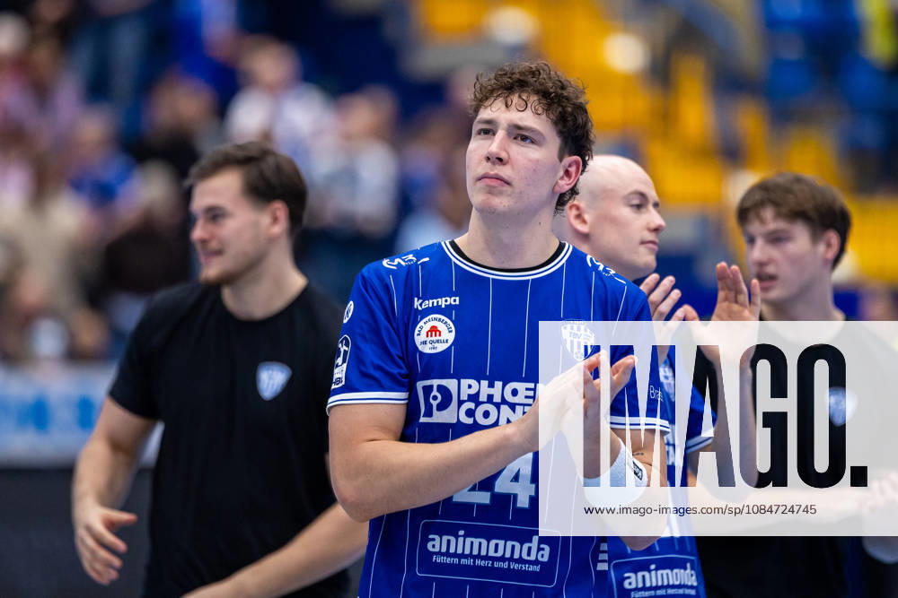 Joel Willecke of TBV Lemgo Lippe, 24, celebrates after the 28–26 victory. GER, TBV Lemgo Lippe vs. Frisch Auf Göppingen, Handball, 1st Bundesliga, Matchday 9, 2026–2027 season, October 18, 2026, GER, TBV Lemgo Lippe vs. Frisch Auf Göppingen, Handball, 1st Bundesliga, Matchday 9, 2026–2027 season, October 18, 2026, Lemgo