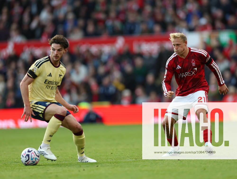 Nottingham Forest v Arsenal Premier League Xaver Schlager of Nottingham Forest closes down Declan Rice of Arsenal during the Premier League match at the City Ground, Nottingham 18 10 2026 UK Newspapers OUT