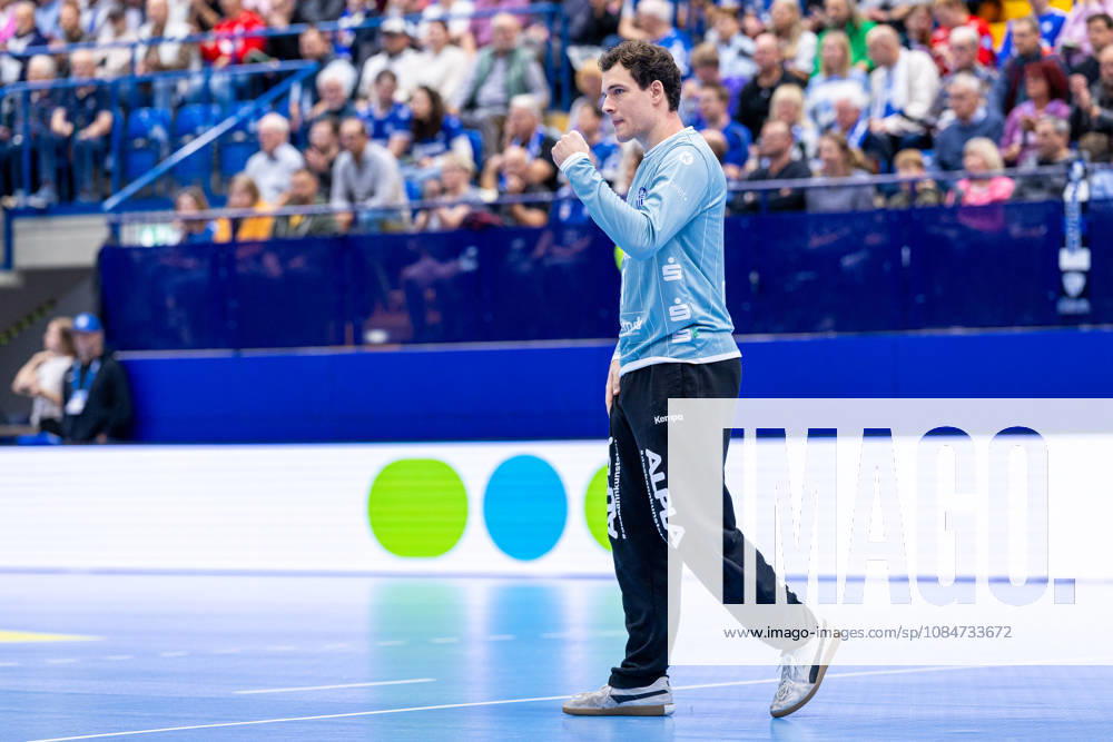 Constantin Moestl, TBV Lemgo Lippe, 01 celebrates GER, TBV Lemgo Lippe vs. Frisch Auf Göppingen, Handball, 1st Bundesliga, Matchday 9, 2026–2027 season, October 18, 2026 GER, TBV Lemgo Lippe vs. Frisch Auf Göppingen, Handball, 1st Bundesliga, Matchday 9, 2026–2027 season, October 18, 2026 Lemgo