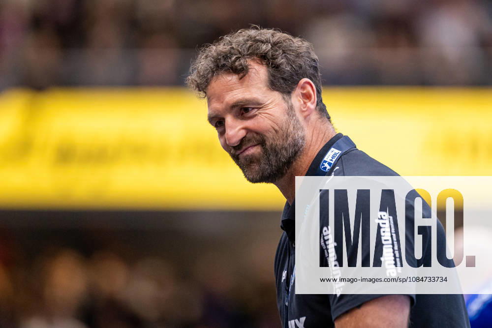 Florian Kehrmann, TBV Lemgo Lippe, Coach (GER), TBV Lemgo Lippe vs. Frisch Auf Göppingen, Handball, 1st Bundesliga, Matchday 9, 2026–2027 Season, October 18, 2026 GER, TBV Lemgo Lippe vs. Frisch Auf Göppingen, Handball, 1st Bundesliga, Matchday 9, 2026–2027 season, October 18, 2026 Lemgo