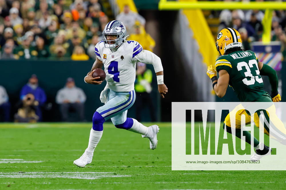Oct 18, 2026; Green Bay, WI, USA; Dallas Cowboys quarterback Dak Prescott (4) running the ball during the NFL, American Football Herren, USA game against the Green Bay Packers at Lambeau Field. Mandatory Credit: -Cal Media. NFL 2026: Cowboys Vs Packers OCT 18 - ZUMAc04_ 20261018_zma_c04_484