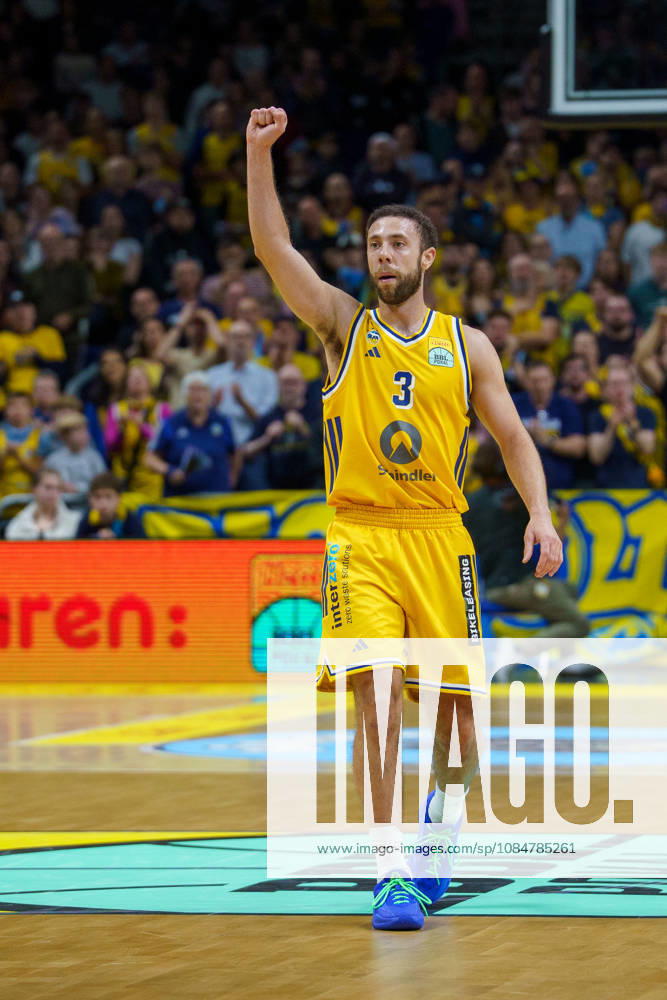 Pictured: Jordan Ford celebrating. ALBA BERLIN, March 19, 2026, Alba Berlin BMA365 vs. Bamberg Baskets, BBL Cup Round of 16, Basketball, 2026–27 Season, Uber Arena