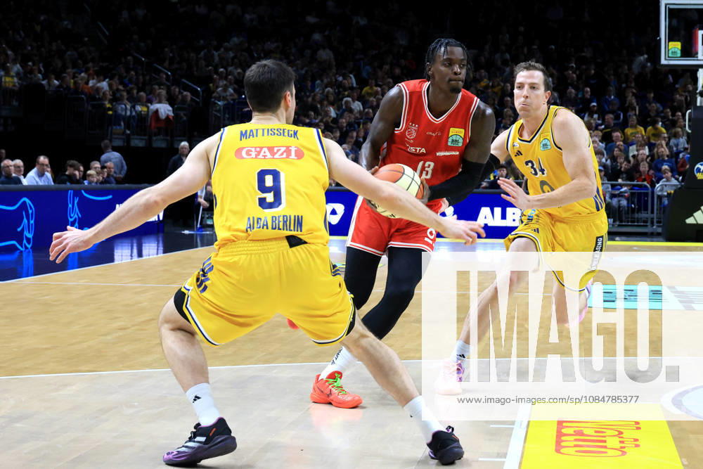 Germany, GER, DEU, Basketball, BBL Cup, Day 1, 2026–2027 Season, Berlin, ALBA Berlin vs. Bamberg, JONAS MATTISSECK (ALBA Berlin) 9, Justin Bean (ALBA Berlin) 34, Trevon Scott (Bamberg) 13, nordphoto GmbH, Engler, Berlin, Uber Arena, Berlin, Germany