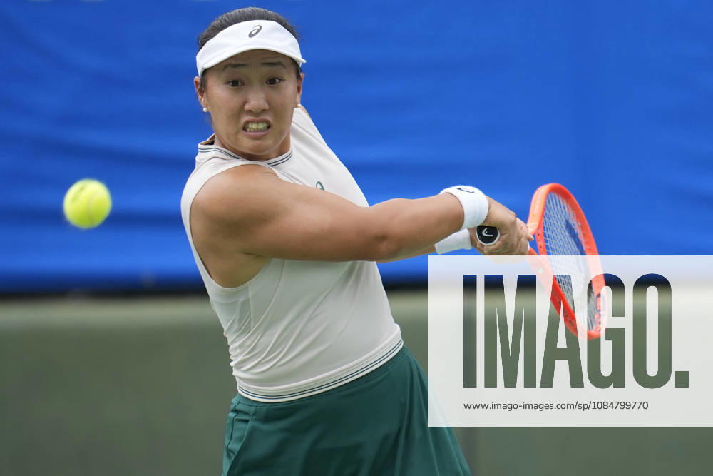 WTA, Tennis Damen Kinoshita Group Japan Open - Day 2 Claire Liu of the United States plays her round of 32 singles match against Magda Linette of Poland at the 2026 Kinoshita Group Japan Open Women s tennis tournament at Utsubo Tennis Center in Osaka, Japan, on October 20, 2026. Osaka Japan