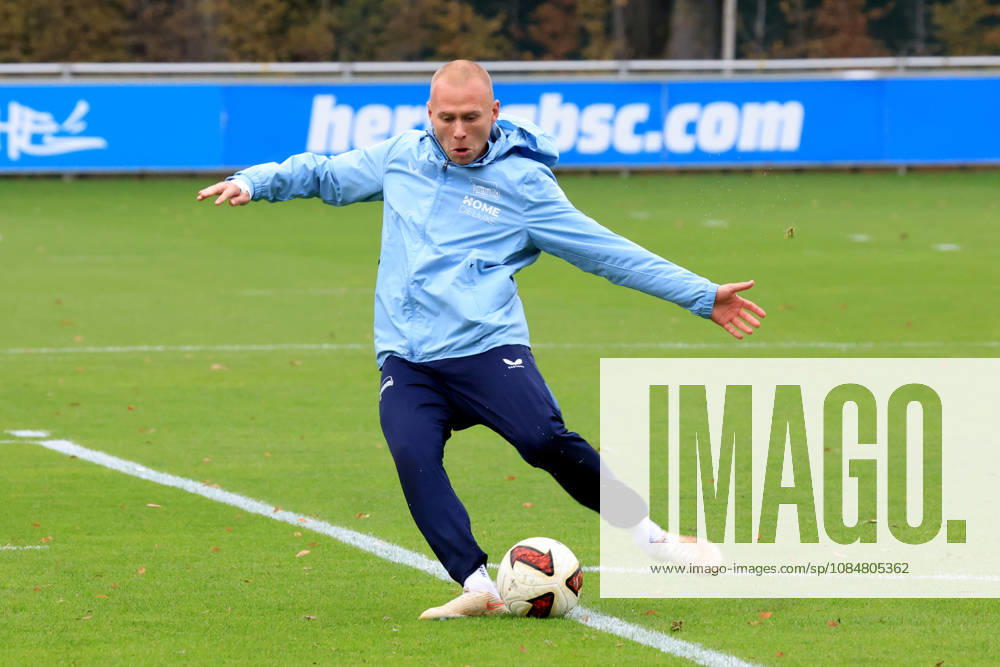 Germany, Soccer, 2. Bundesliga, 2026–2027 Season, Sportforum, Hertha BSC, Training: Jon Dagur Thorsteinsson, Hertha BSC Berlin, October 23, 2nd Division. DFB and DFL regulations prohibit any use of photographs as image sequences and or quasi-video. nordphoto GmbH, Engler, Berlin, Sportforum, Berlin, Germany