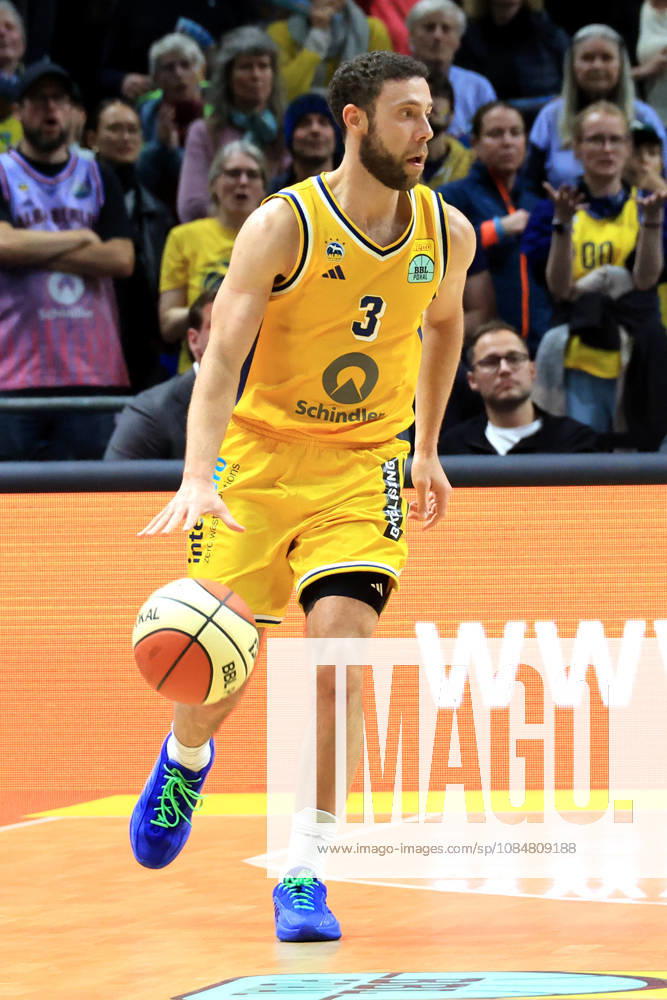 Germany, GER, DEU, Basketball, BBL Cup, Day 1, 2026–2027 Season, Berlin, ALBA Berlin vs. Bamberg JORDAN FORD ALBA Berlin 3 nordphoto GmbH Engler Berlin Uber Arena Berlin Germany