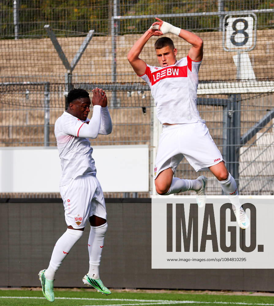Stuttgart, U19 Champions League soccer, 2026–2027 season, U19 Youth League: VfB Stuttgart vs. Atlético Madrid, celebration after the 1–1 goal, goal scorer Enis Redzepi (VfB)