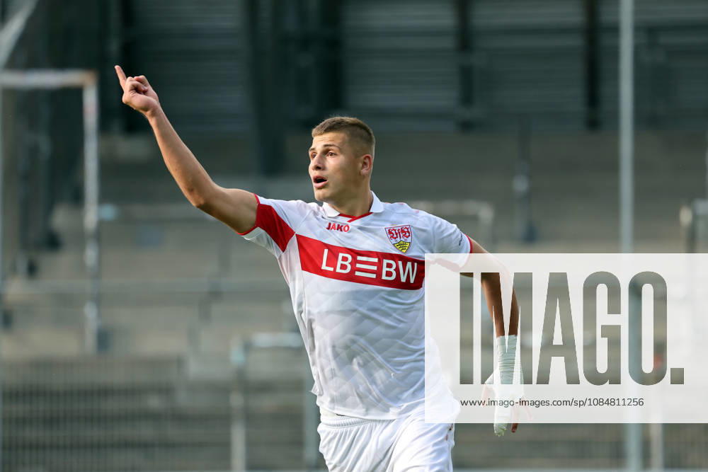 U19 VfB Stuttgart vs. U19 Atlético Madrid Germany, Stuttgart, October 20, 2026, Soccer, UEFA Youth League, 2026–2027 Season, U19 VfB Stuttgart vs. U19 Atlético Madrid, Enis Redzepi, U19 VfB Stuttgart, celebration, goal, penalty kick, 1–1, Redzepi