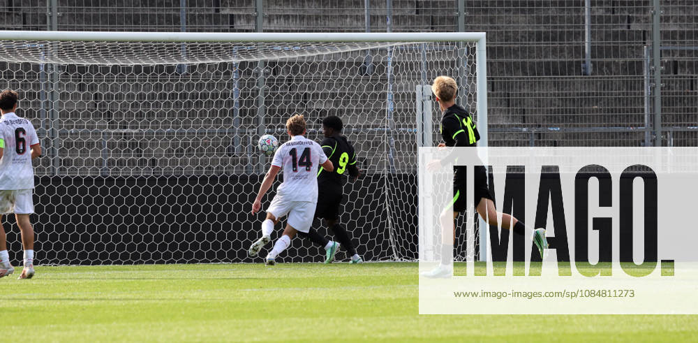 U19 VfB Stuttgart vs. U19 Atlético Madrid Germany, Stuttgart, October 20, 2026, Soccer, UEFA Youth League, 2026–2027 season, U19 VfB Stuttgart vs. U19 Atlético Madrid, Gabriel Obama, U19 Atlético Madrid, Goal 1, 2, Obama