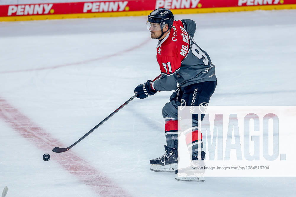 Ice Hockey, DEL, Kölner Haie vs. Schwenninger Wild Wings, Matchday 49, 2026–27 Season, Lanxess Arena, Cologne, Moritz Müller, Kölner Haie 91, North Rhine-Westphalia, Germany