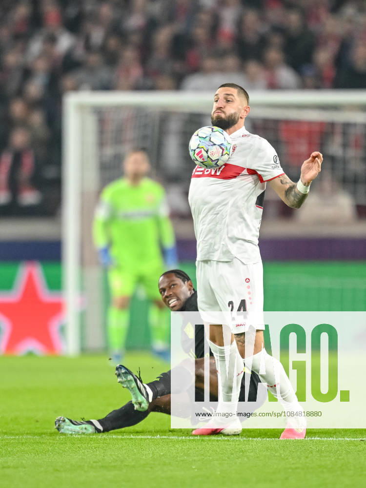 Jonathan David of Atlético Madrid and Jeff Chabot of VfB Stuttgart battle for the ball during the 2026–2027 UEFA Champions League match between Stuttgart and Atlético de Madrid at Arena Stuttgart on October 20, 2026, in Stuttgart, Germany. Photo by Harry Langer, DeFodi Images